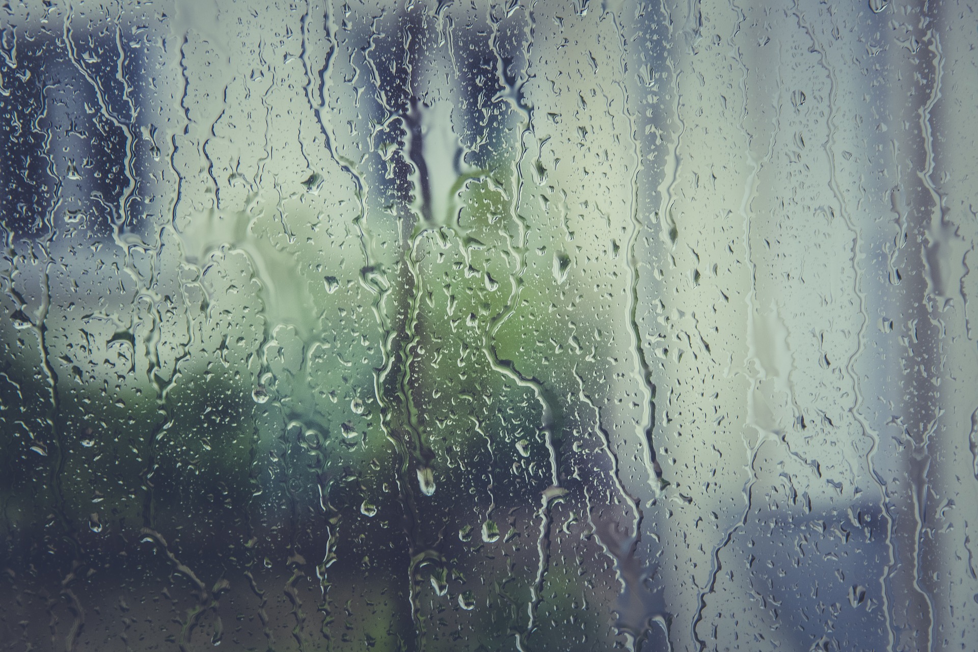 下雨的窗玻璃图片素材-编号39110129-图行天下